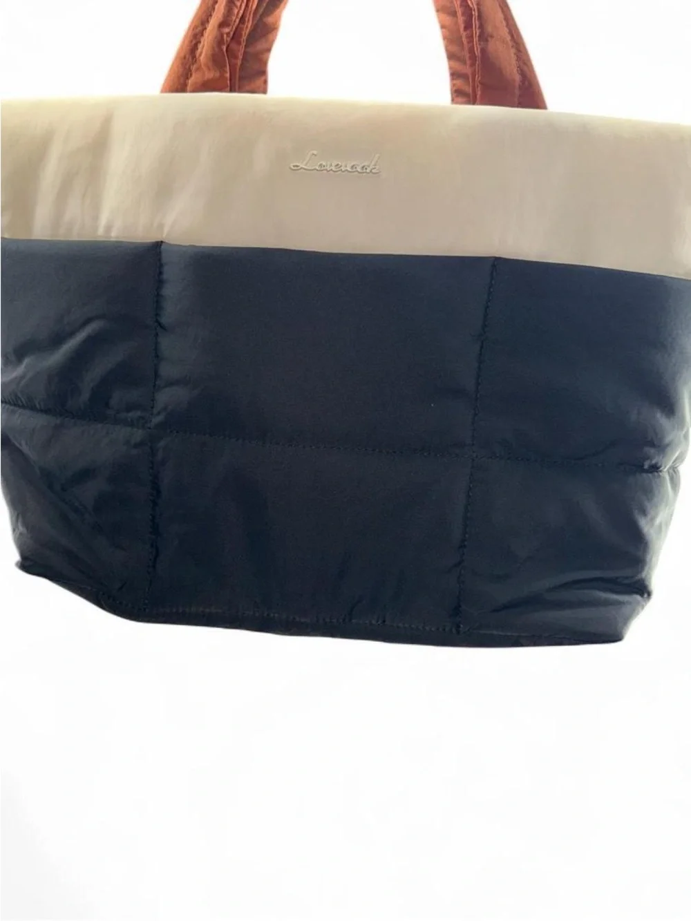 Lovevook spacious quilted